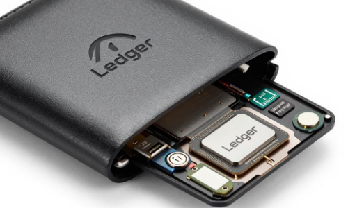 Ledger披露隐藏芯片盗取钱包助记词的作案原理