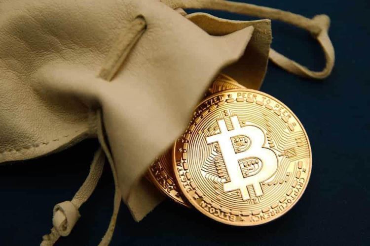 比特币最初在哪里交易?揭秘比特币历史的起源