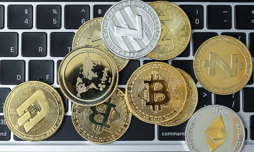 什么是治理代币？一文读懂加密生态中的去中心化治理机制